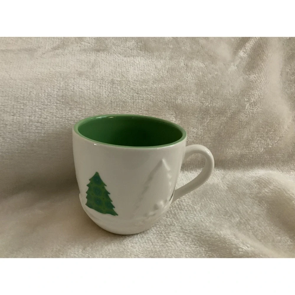 2006 Starbucks Holiday Mug Embossed Christmas Tree Snowball 16 Oz